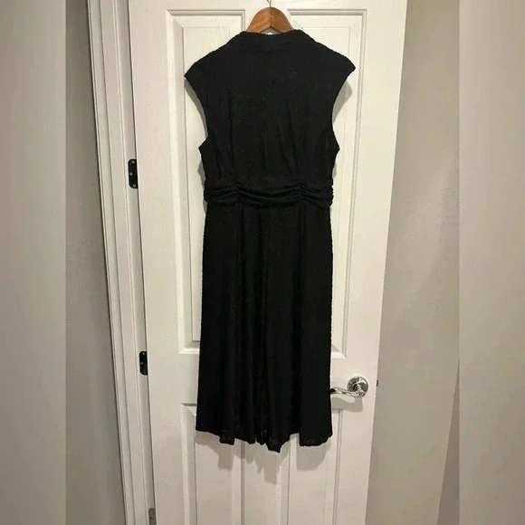 Perceptions New York Long Dress Color Black Sleeveless Dress Size Large high/lo - Picture 2 of 8